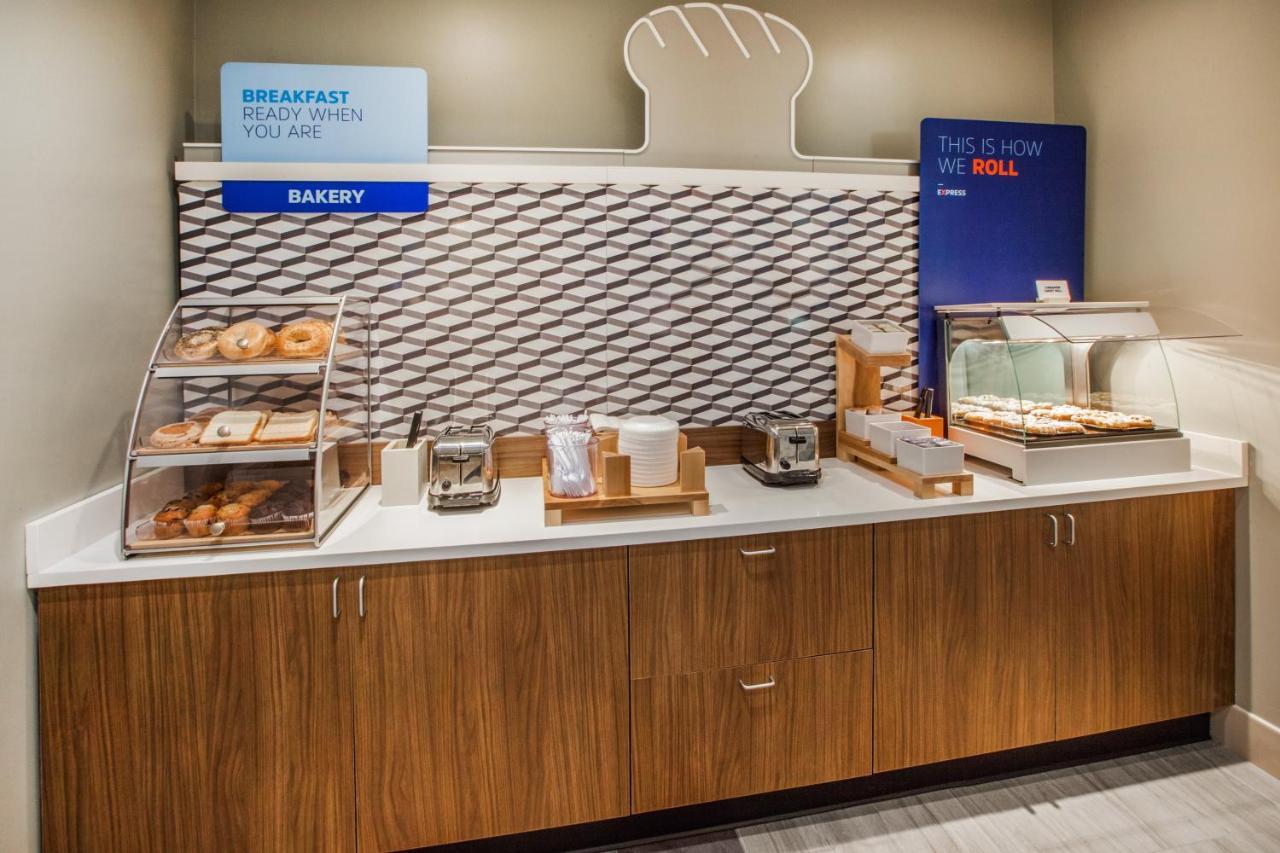Holiday Inn Express & Suites Ridgecrest - China Lake By Ihg Luaran gambar
