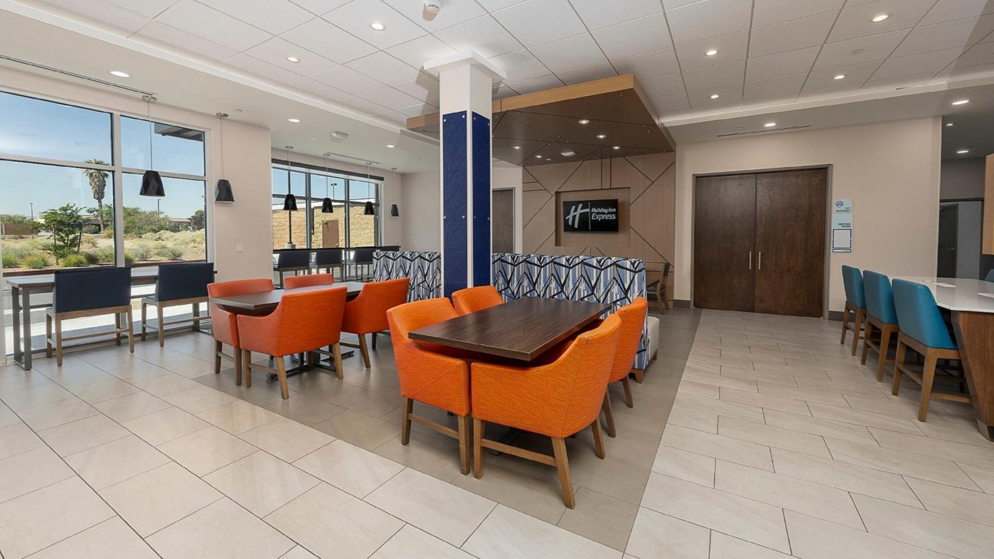 Holiday Inn Express & Suites Ridgecrest - China Lake By Ihg Luaran gambar